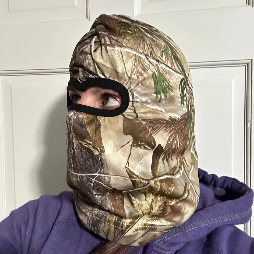 Cabela's Face Mask facemask facecovering Realtree Camouflage